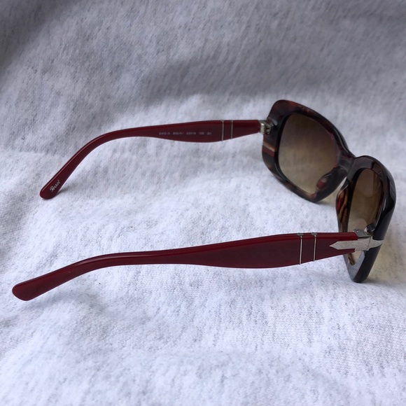 Persol red sunglasses - Picture 3 of 12